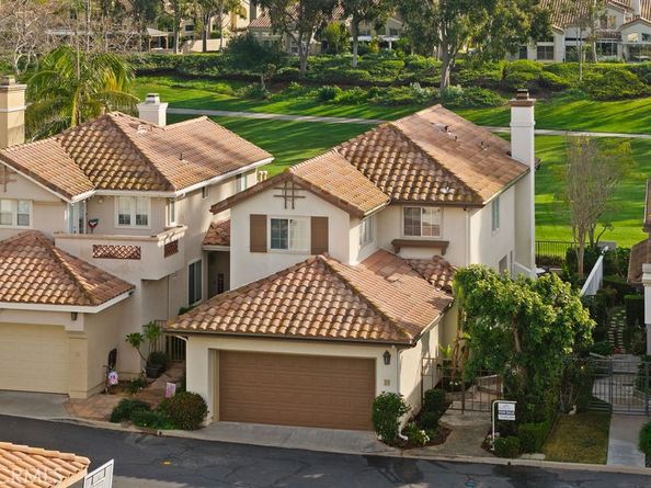 15 Via Floria, Rancho Santa Margarita CA 92688