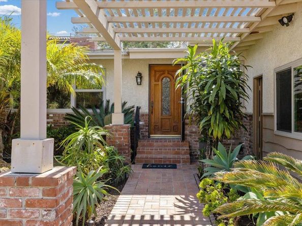 3230 Eureka Place, Carlsbad CA 92008