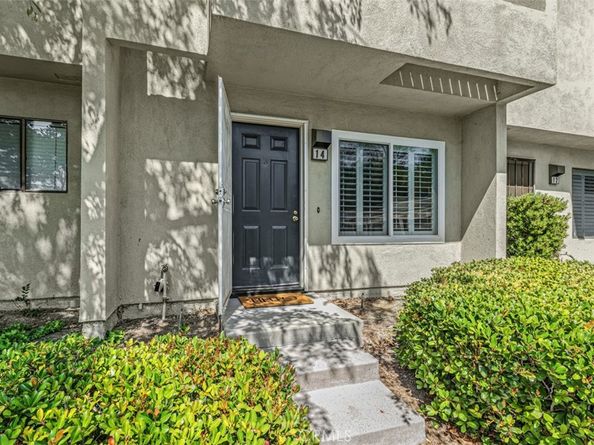 245 N North Singingwood Street 14, Orange CA 92869