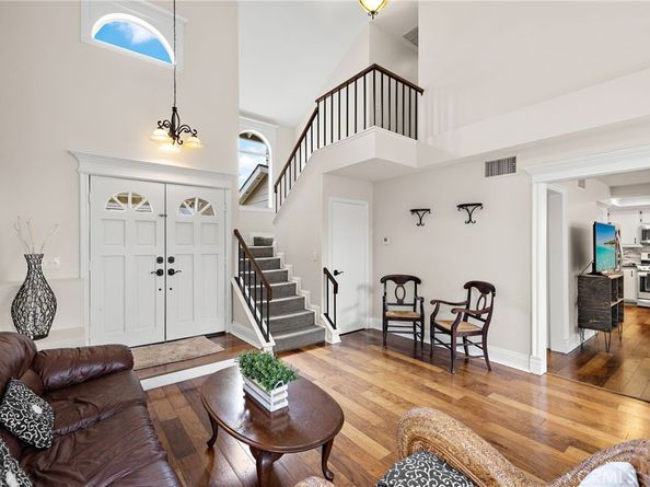 21111 Briarwood Lane, Rancho Santa Margarita CA 92679