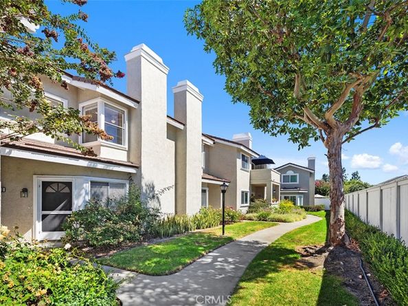 352 Fallingstar, Irvine CA 92614