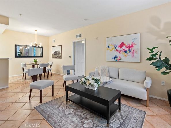 1703 Solvay Aisle 106, Irvine CA 92606