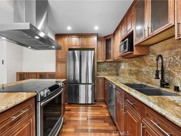 5950 Canterbury Drive C308, Culver City CA 90230