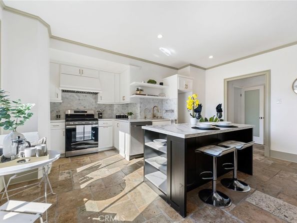 315 W 3rd Street 301, Long Beach CA 90802