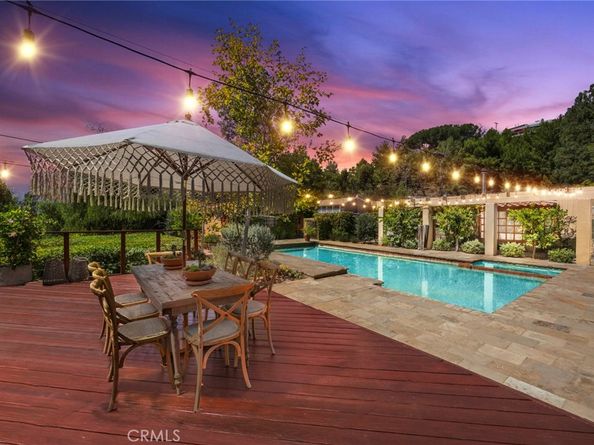 10162 La Sierra, North Tustin CA 92705