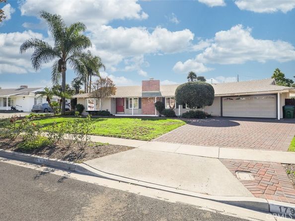 17922 Romelle Ave, North Tustin CA 92705