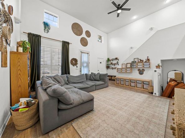 231 Vermont Court, El Cajon CA 92020