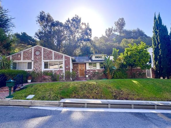 1546 San Ysidro Drive, Beverly Hills CA 90210