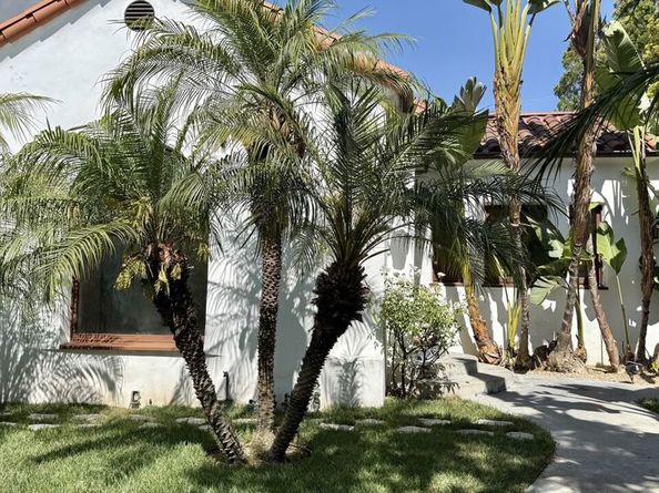 118 N La Peer Drive, Los Angeles CA 90048