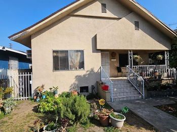 3230 Huron Street
