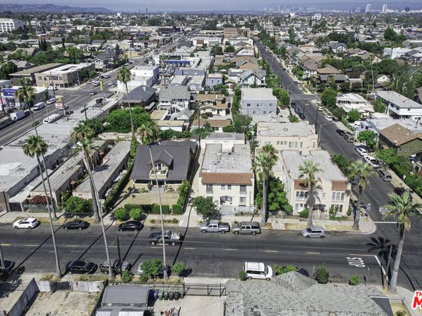 1561 1/2 S Harvard Boulevard, Los Angeles CA 90006