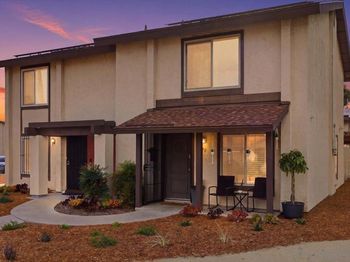 8170 Paradise Valley Ct