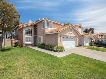 3266 San Helena Dr