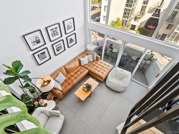 221 Island 503, San Diego CA 92101