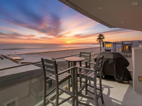 3786 Strandway 2, San Diego CA 92109
