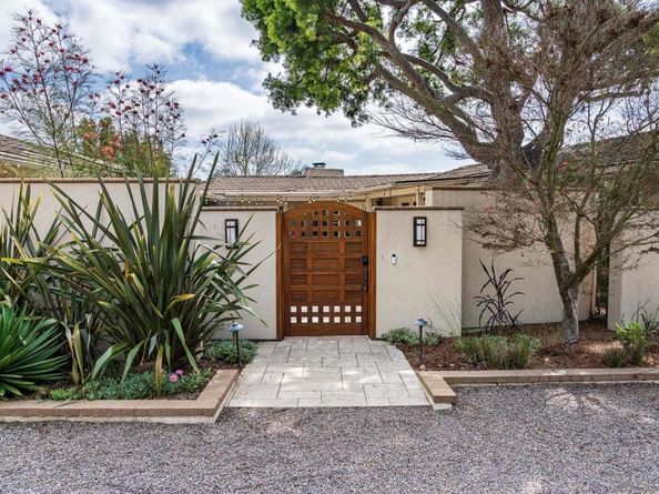 5725 Loma Verde Dr, Rancho Santa Fe CA 92067