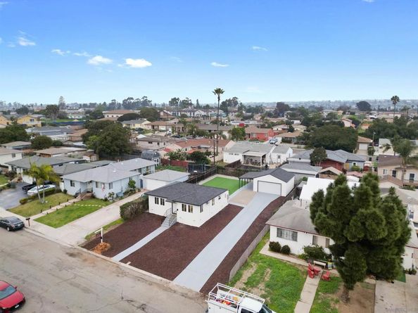 1347 Costa Ave, Chula Vista CA 91911