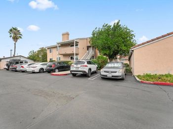 1075 N Escondido Blvd
