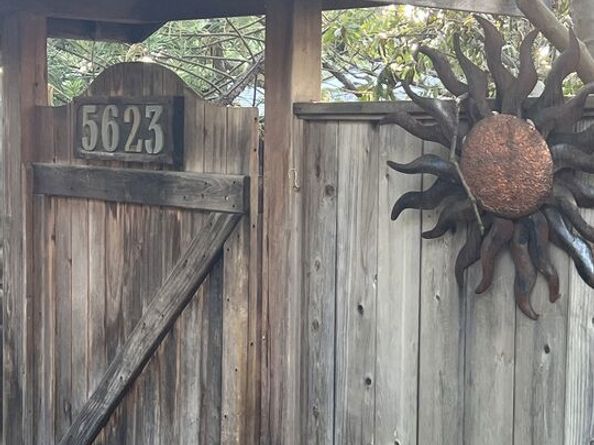 5623 Canyonside Road, La Crescenta CA 91214