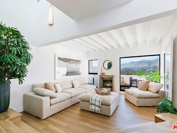 29221 Heathercliff Road