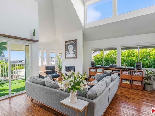 24 Westwind Street C, Marina Del Rey CA 90292