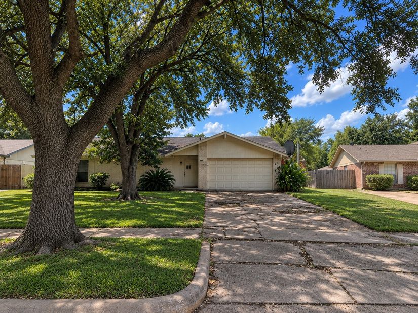 4611 Forthbridge Drive, Houston TX 77084