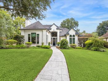 5111 Laurelwood Drive
