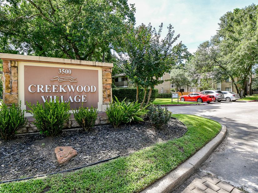 3500 Tangle Brush Drive 14, The Woodlands TX 77381
