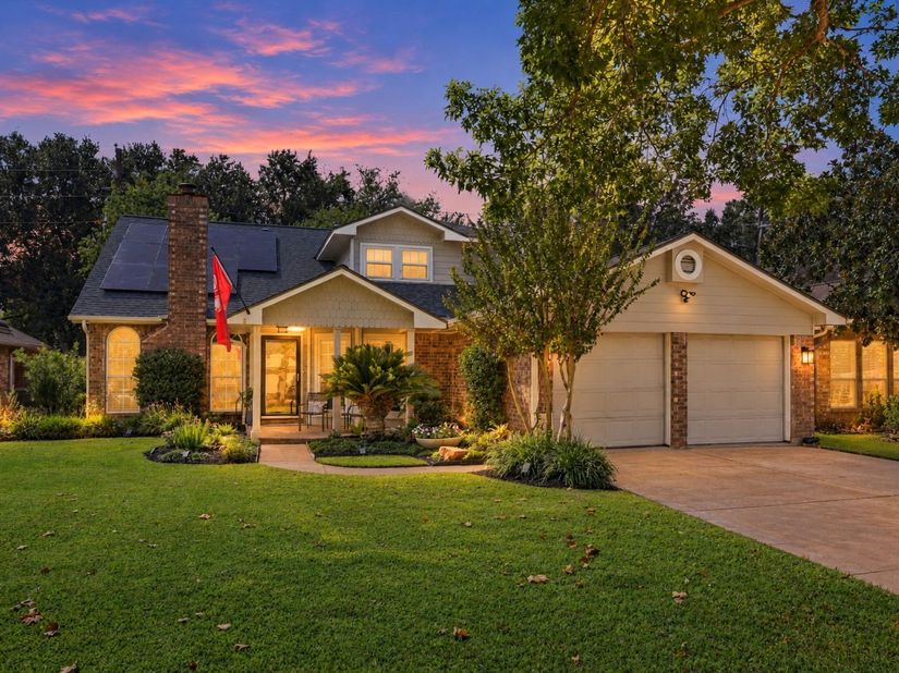 3319 Timber View Drive, Sugar Land TX 77479