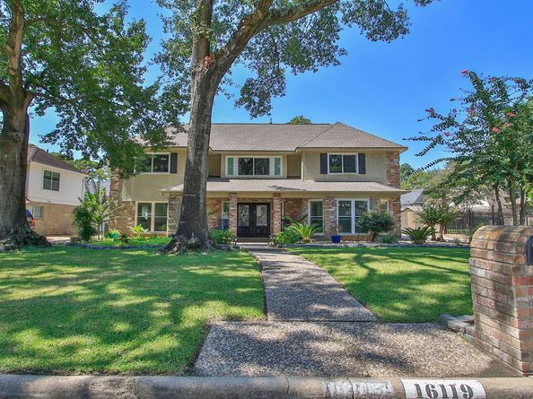 16119 Maplehurst Drive, Spring TX 77379