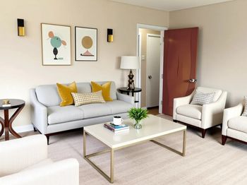 8913 Linda Vista Road