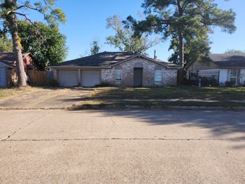 815 Centerwood Drive