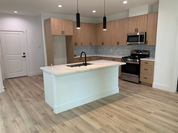 9026 Scott Street, Houston TX 77051