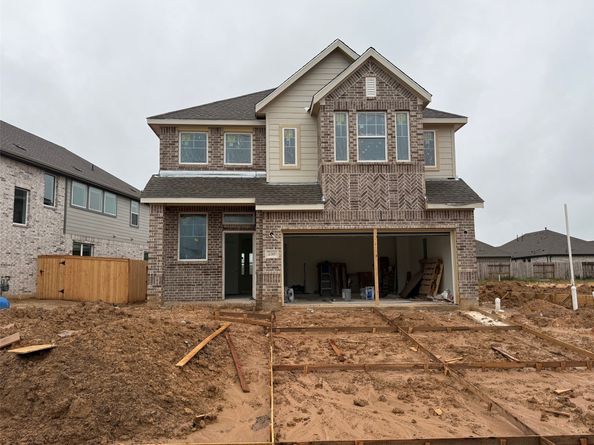 2311 Garden Arbor, Tomball TX 77375