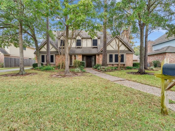 12306 Knobcrest Drive, Houston TX 77070