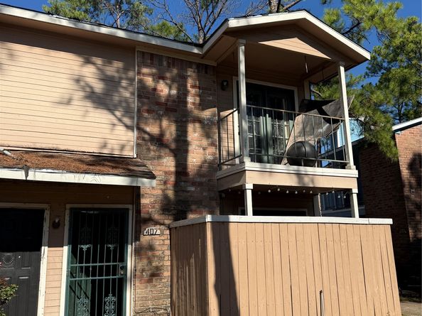 7402 Alabonson Road 407, Houston TX 77088