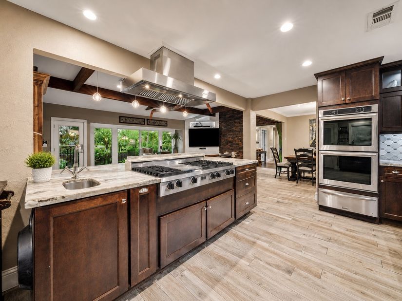 5 Tree Frog Drive, Houston TX 77074