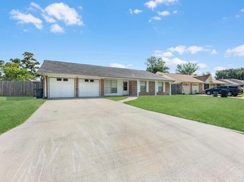13931 Roundstone Lane