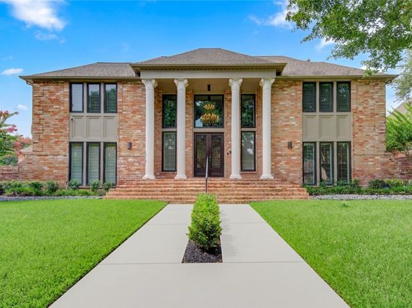 19822 Summerset Way, Houston TX 77094