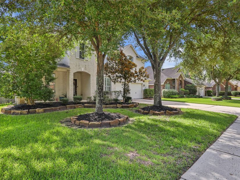 14710 Jordanbranch Lane, Humble TX 77396