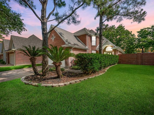 36 Grants Lake Circle, Sugar Land TX 77479