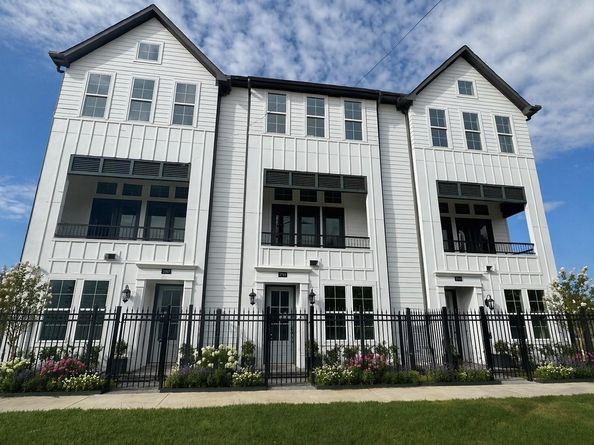 2747 Providence Street, Houston TX 77020