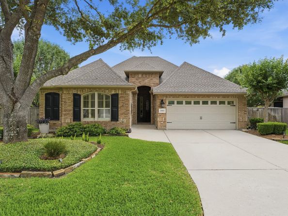 25485 Vinechase Drive, Porter TX 77365