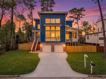 13523 Lakecrest Drive