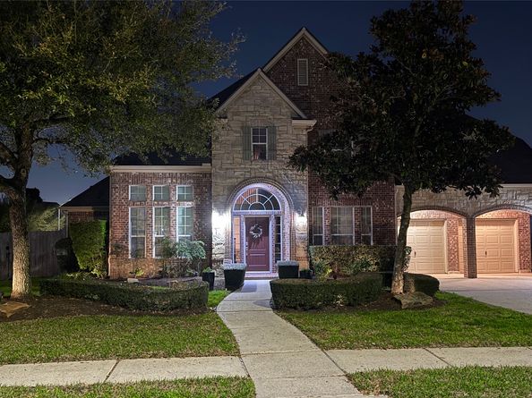 28307 Shining Creek Lane, Spring TX 77386