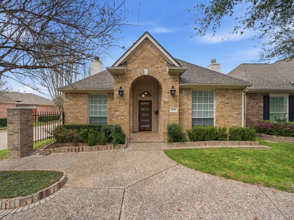 2939 Rosefield Drive, Houston TX 77080