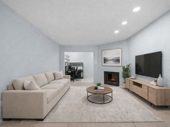 8405 Wilcrest Drive 2211, Houston TX 77072