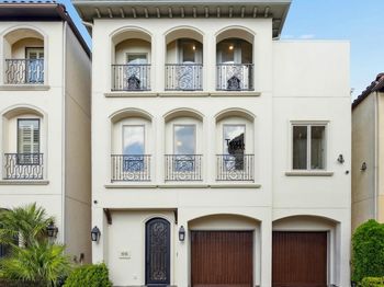 5736 Tanglewood Cove Street