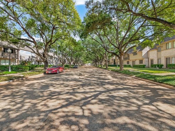 15353 Falmouth Avenue 2, Houston TX 77084