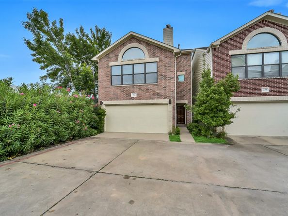 650 Westcross Street 70, Houston TX 77018